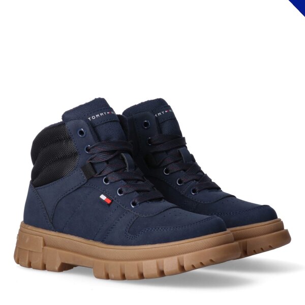 Schnürboots